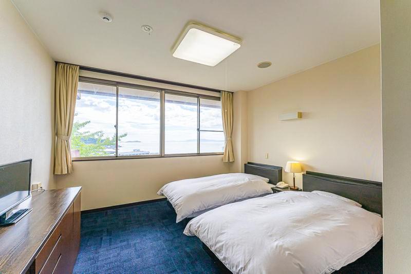 Unzen Obama Onsen Juraku Hotel Exterior photo